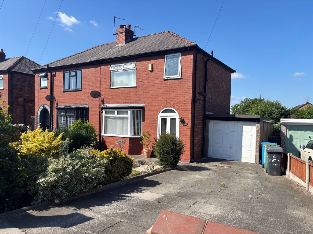 Property photo 1 of 11