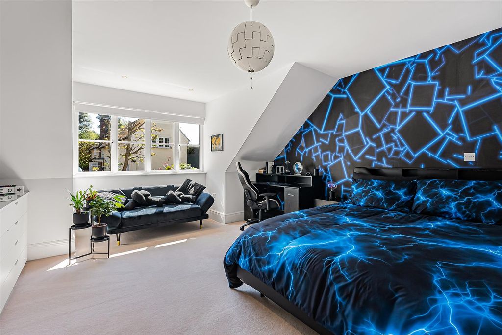 Additional image 26 of 4 bed detached house for saleBullocks Lane, Hertford SG13