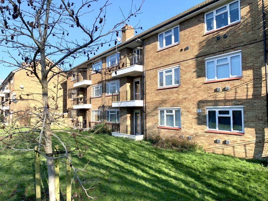 Property photo 3 of 13 External