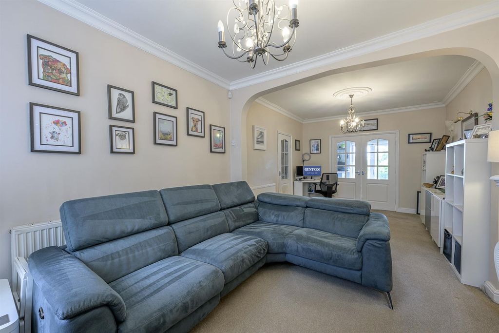 Additional image 4 of 4 bed semi-detached house for saleAmblecote Road, Brierley Hill DY5