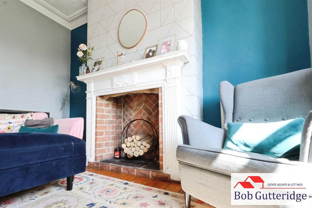 Property photo 3 of 37 Ff1331E3-1E6A0943.Jpg