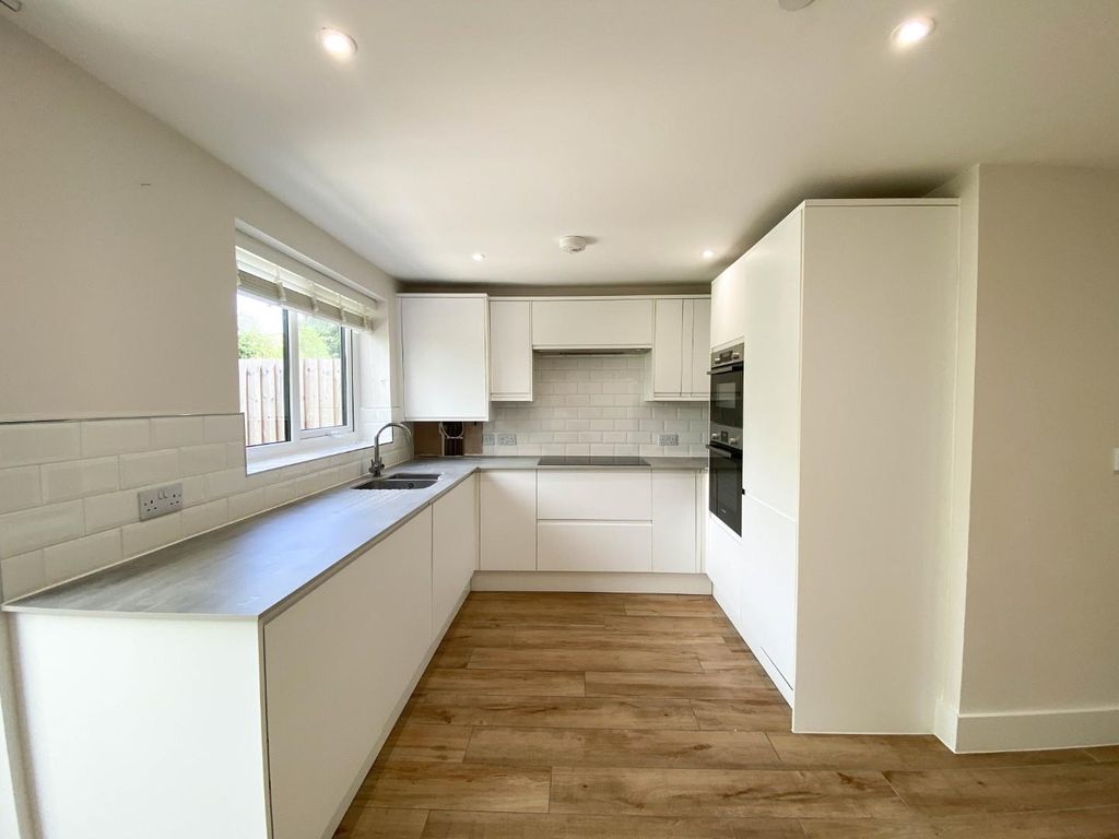 Property photo 3 of 18 Img_3931.Jpg