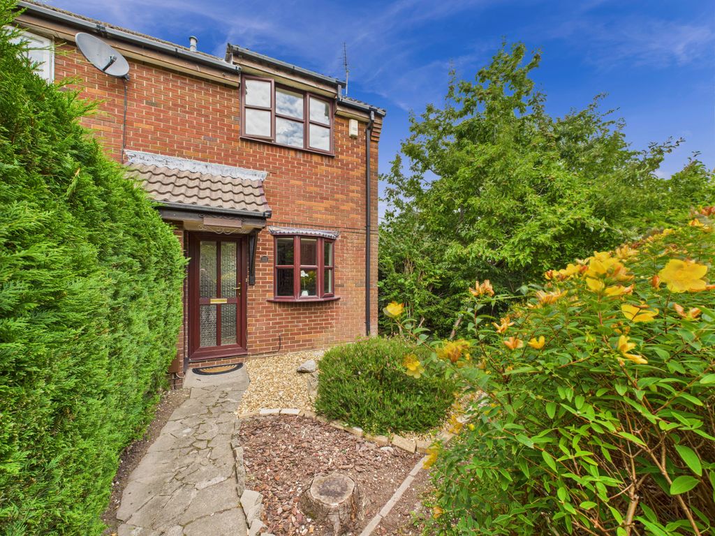 Property photo 1 of 11 2 Bedroom End Terrace For Sale