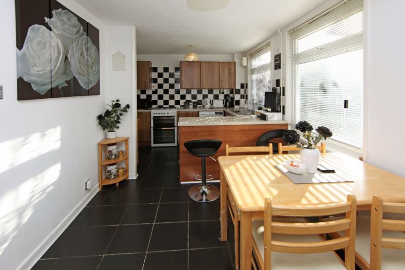 Property photo 2 of 23 Photo 7