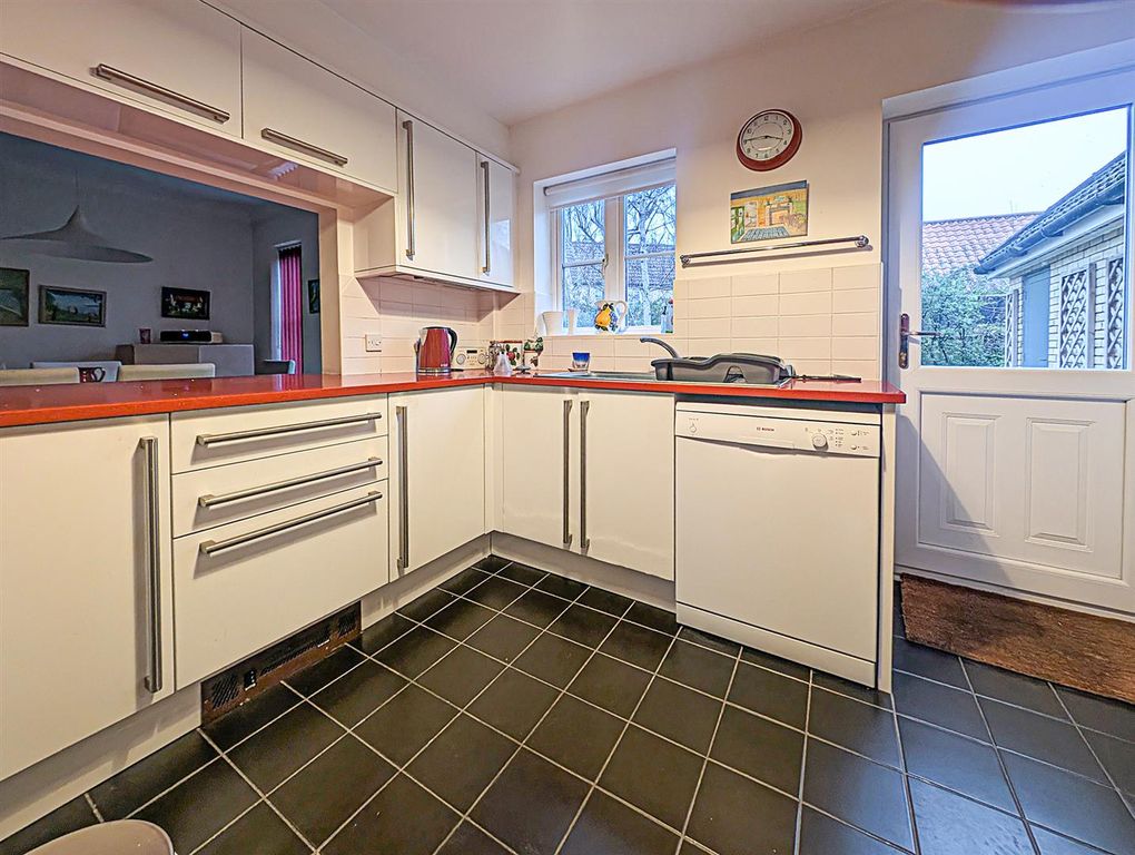 Property photo 2 of 19 Pxl_20260202_154529299.Raw-01.Cover.Jpg