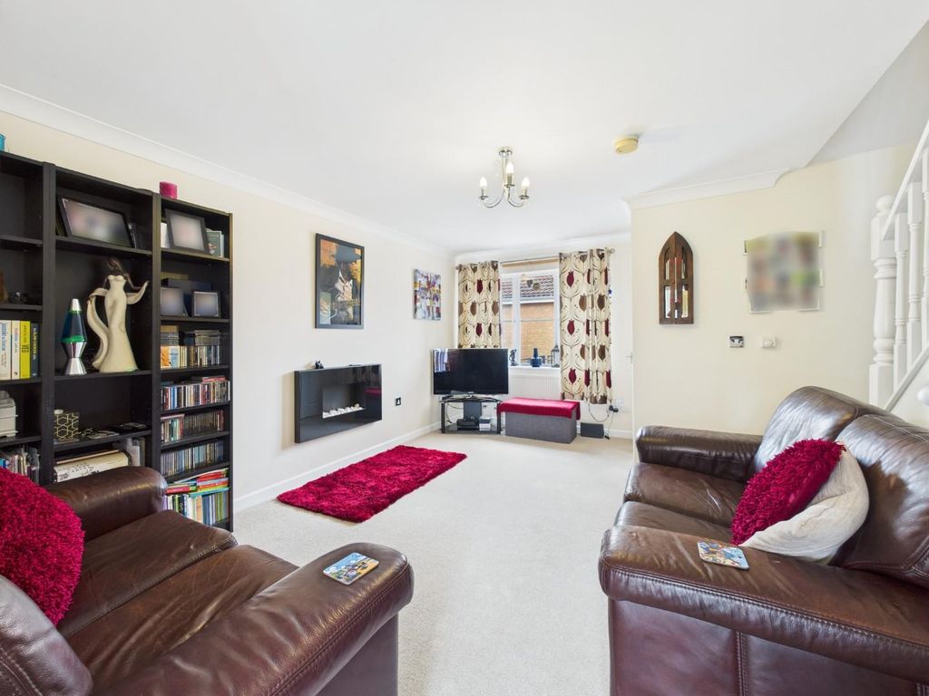 Property photo 3 of 14