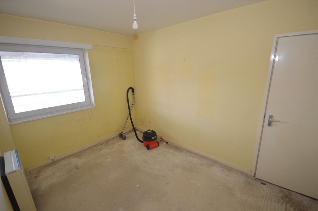 Property photo 3 of 9 Picture No. 04