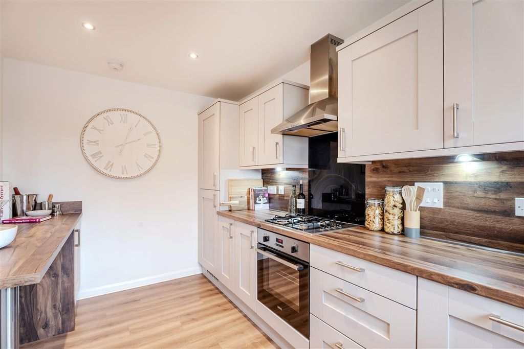 Property photo 3 of 21 5Mossendnew-1.Jpg