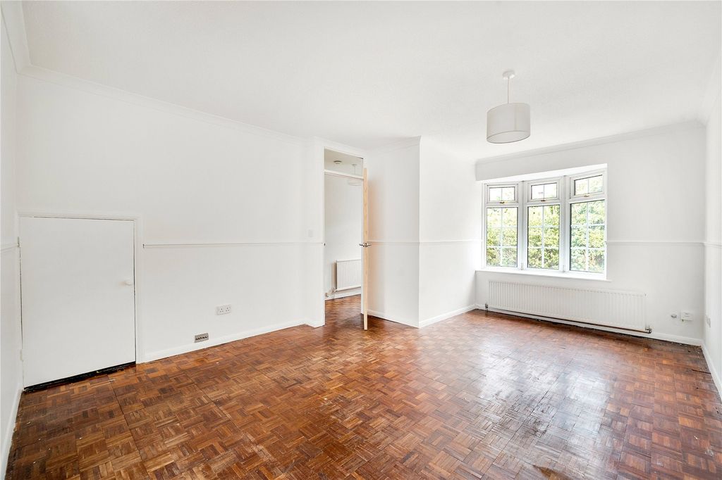 Property photo 3 of 11 Picture No. 09