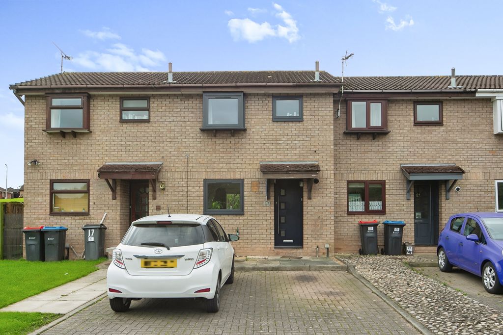 Property photo 1 of 12 Front