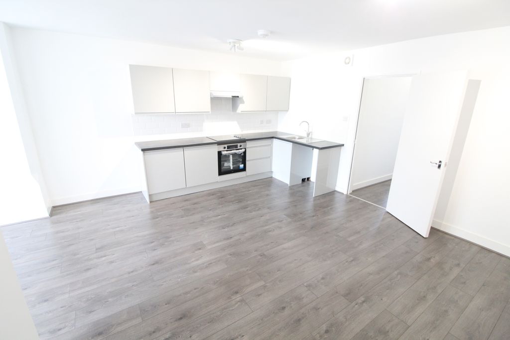 Property photo 2 of 7 Img_6954