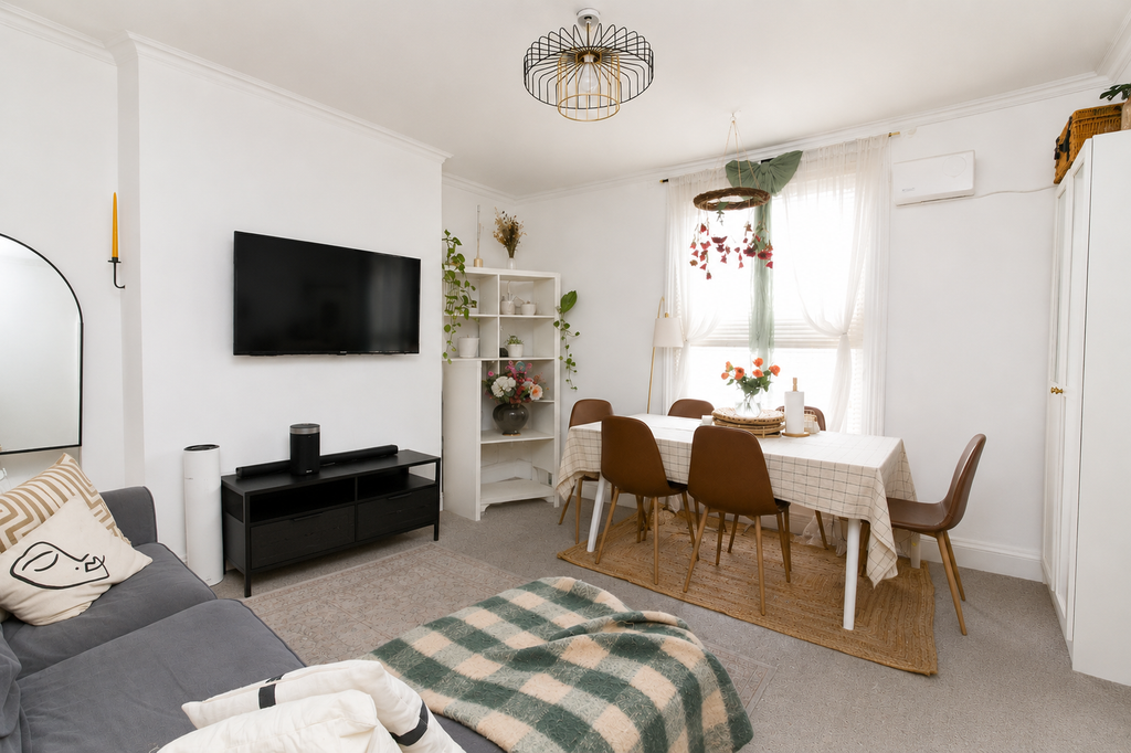 Property photo 1 of 5 E5cd0404-d2Cf-4769-8c07-637E04268Bda