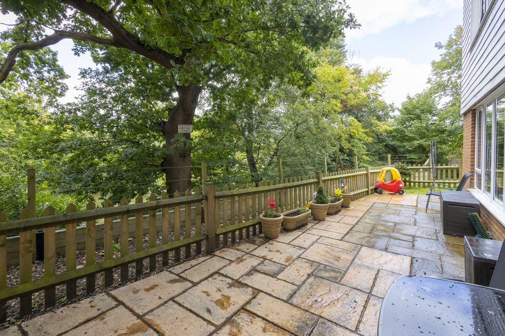 Property photo 2 of 10 CC_Media-10