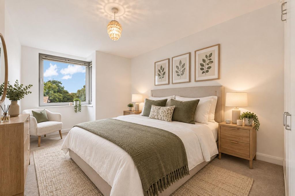 Property photo 3 of 19 Bed3.Png