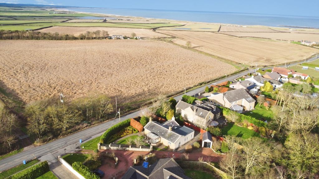 Property photo 1 of 22 Photo 22