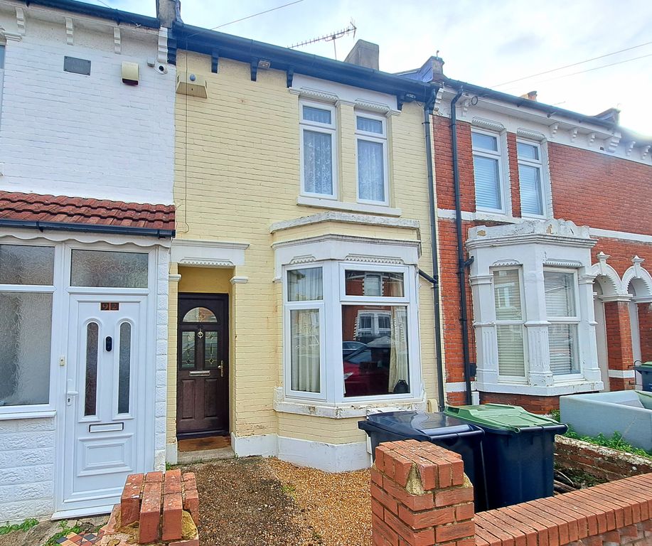 Property photo 1 of 10 Frontage