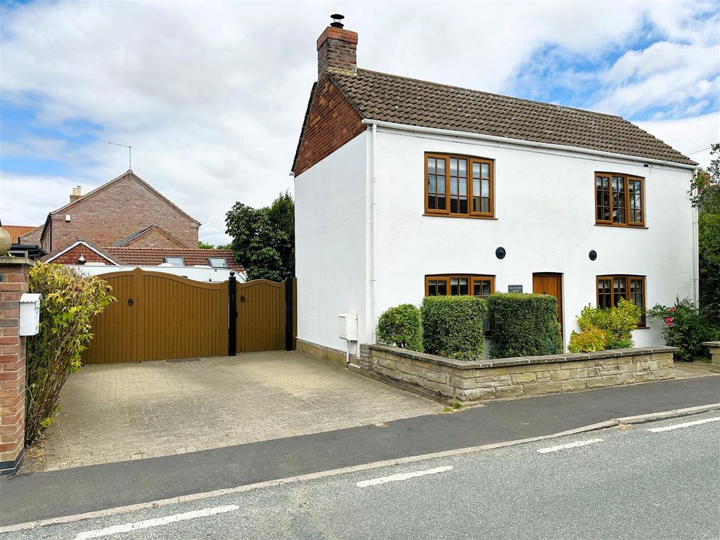 Property photo 1 of 24