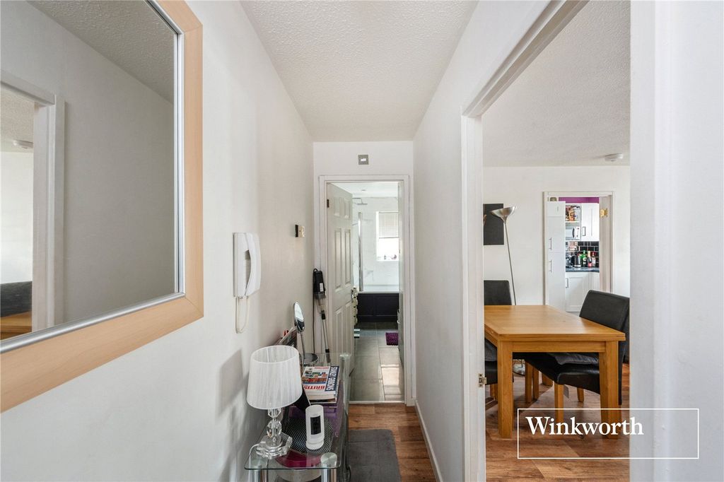 Property photo 2 of 14 Picture No. 04