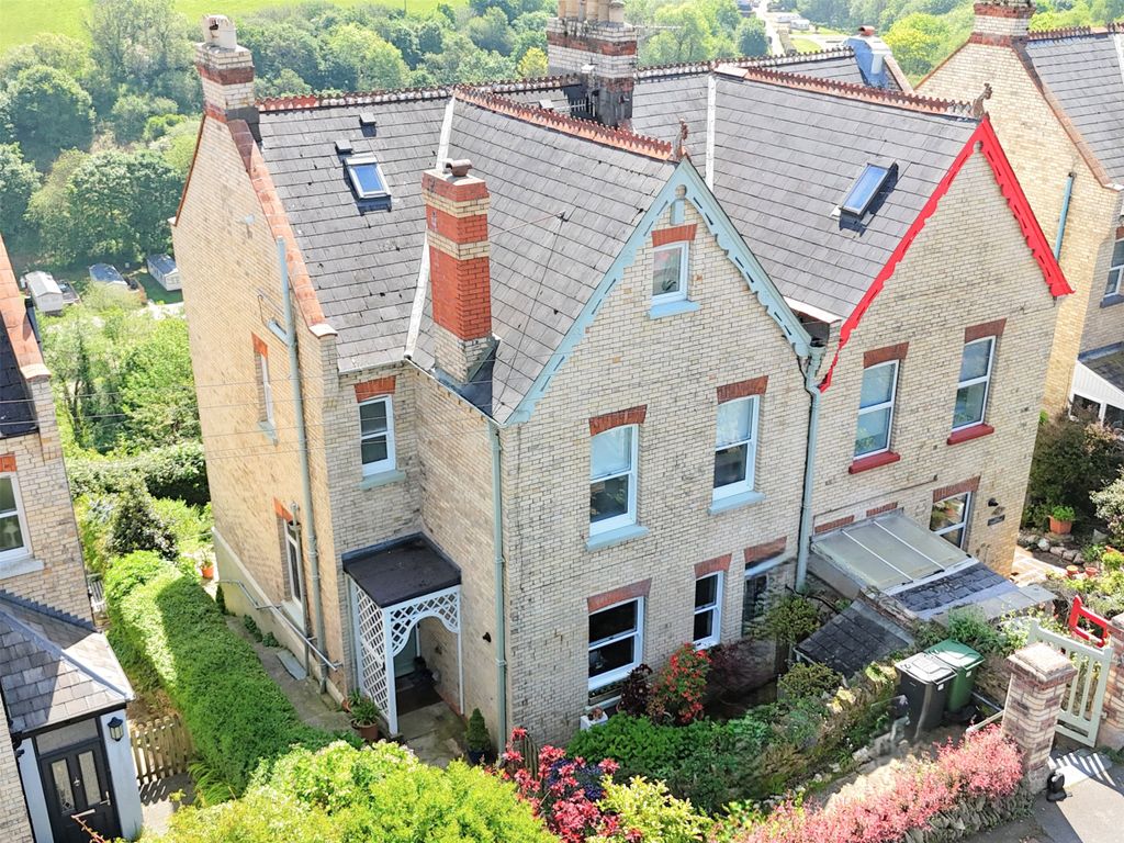 Property photo 1 of 22 1 - Picture No. 01
