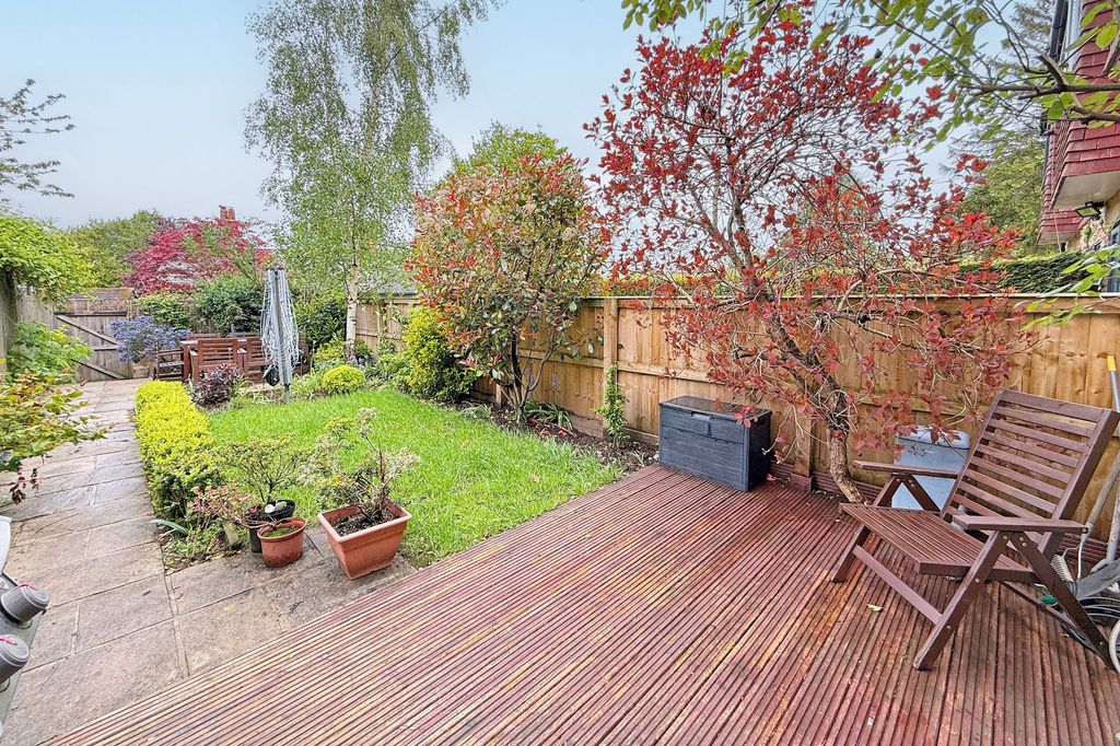 Property photo 2 of 15