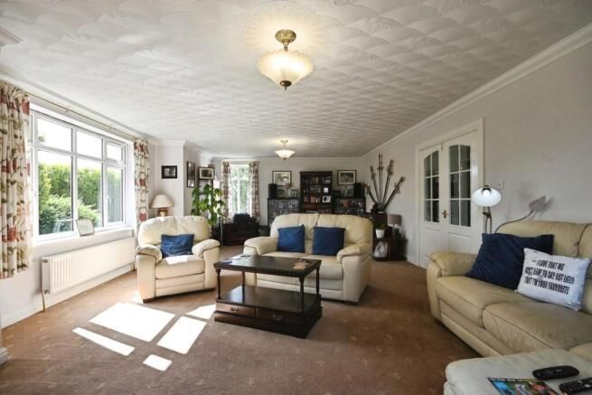 Property photo 2 of 19