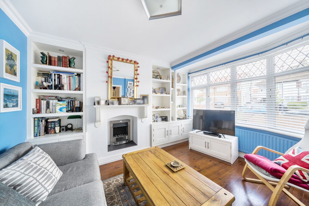 Property photo 2 of 17 1493017-8-6A57c81...