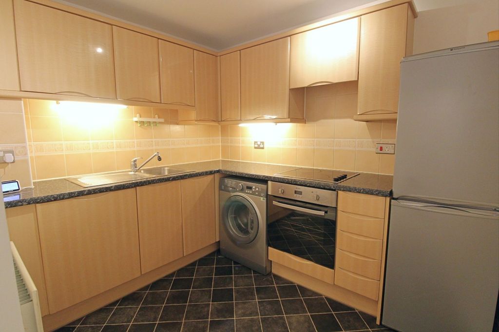 Property photo 3 of 11