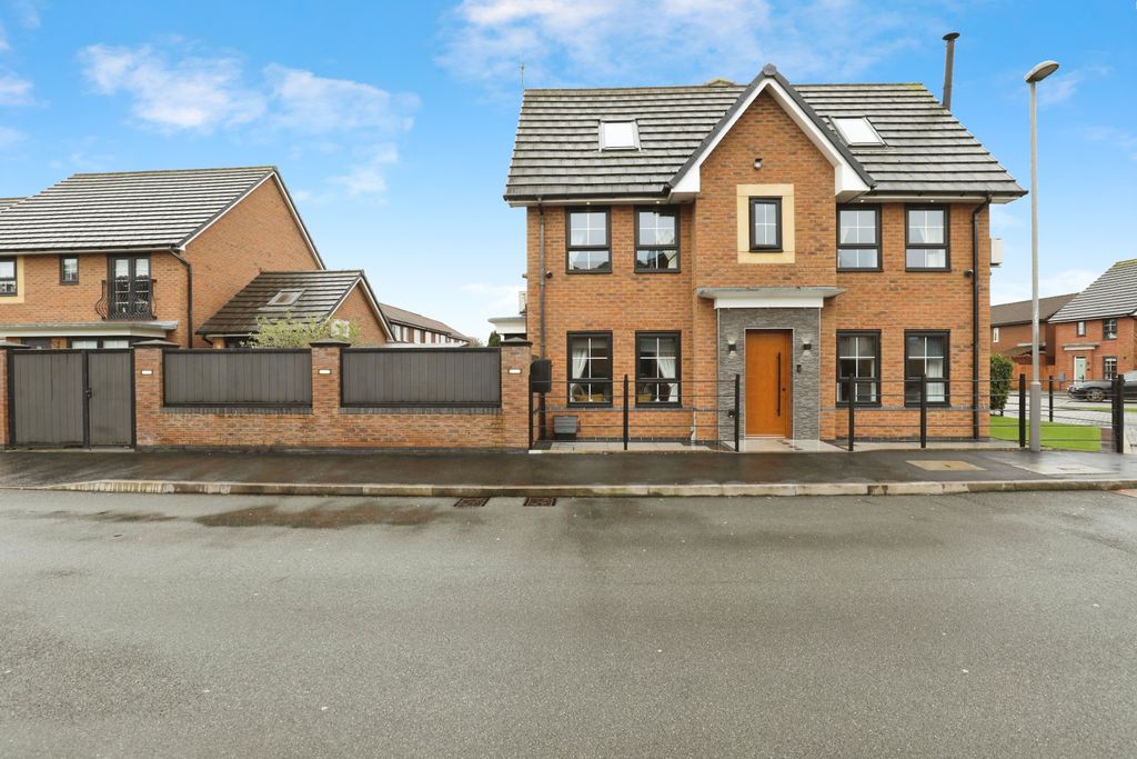 Property photo 1 of 15