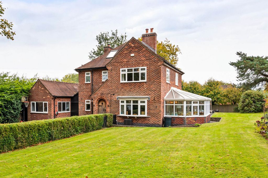 Property photo 1 of 31