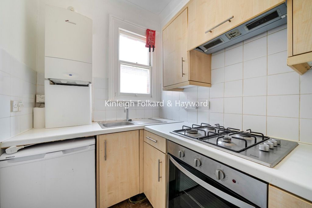 Property photo 3 of 9 Picture No. 13