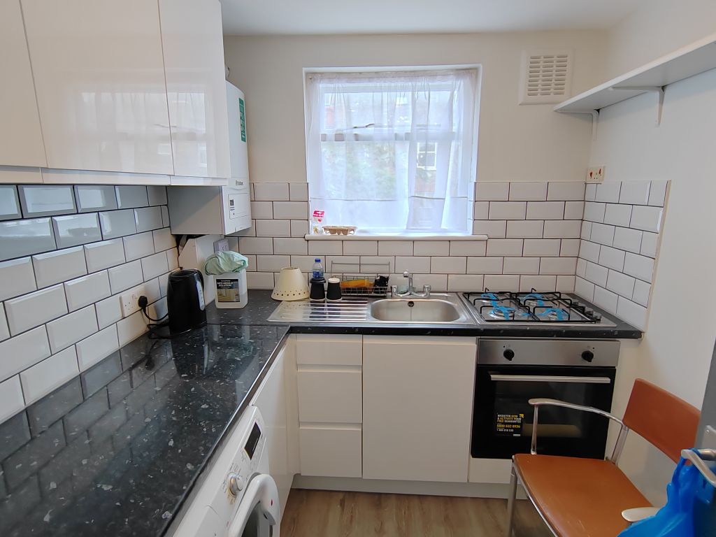 Property photo 2 of 17