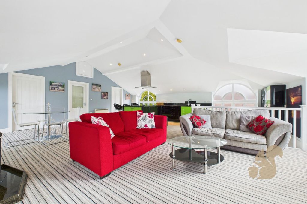 Property photo 2 of 11 Living Area