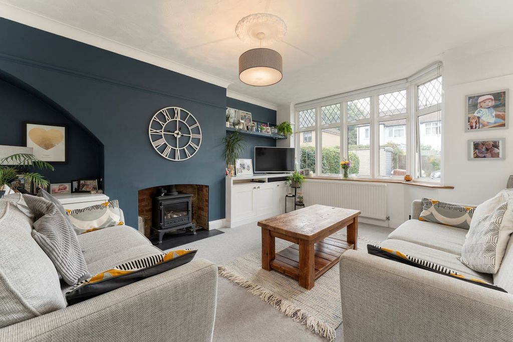 Property photo 3 of 19