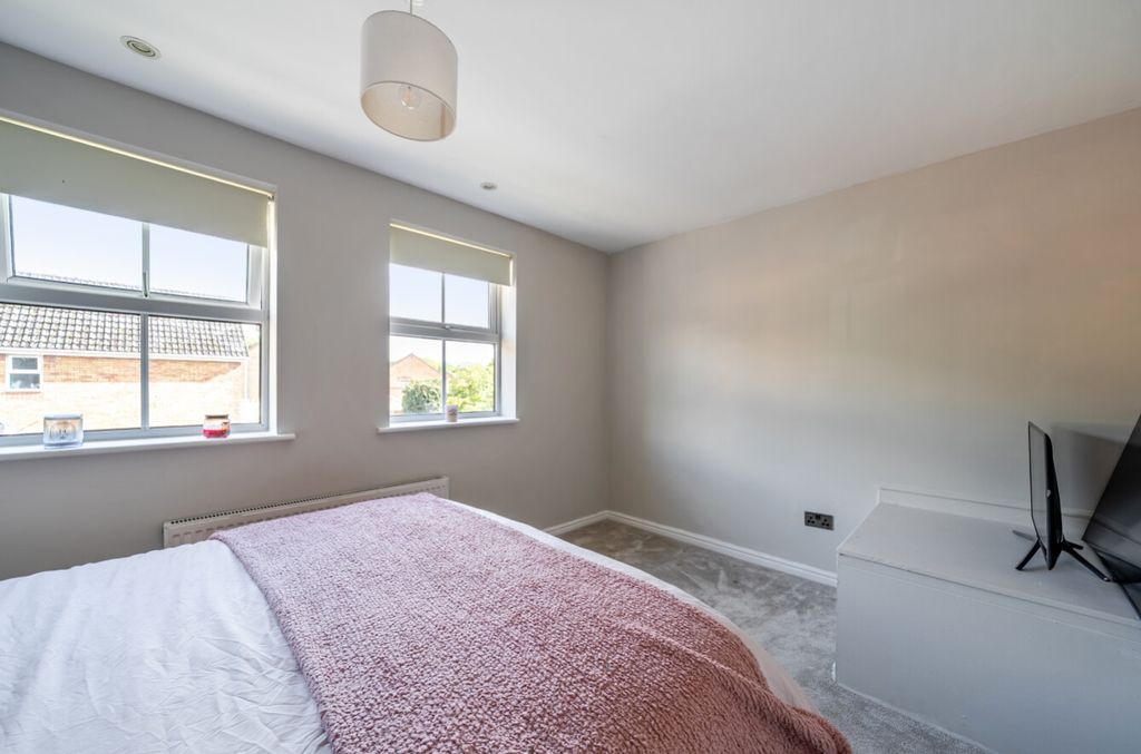 Additional image 13 of 3 bed semi-detached house for saleBaker Crescent, Lincoln, Lincolnshire LN6