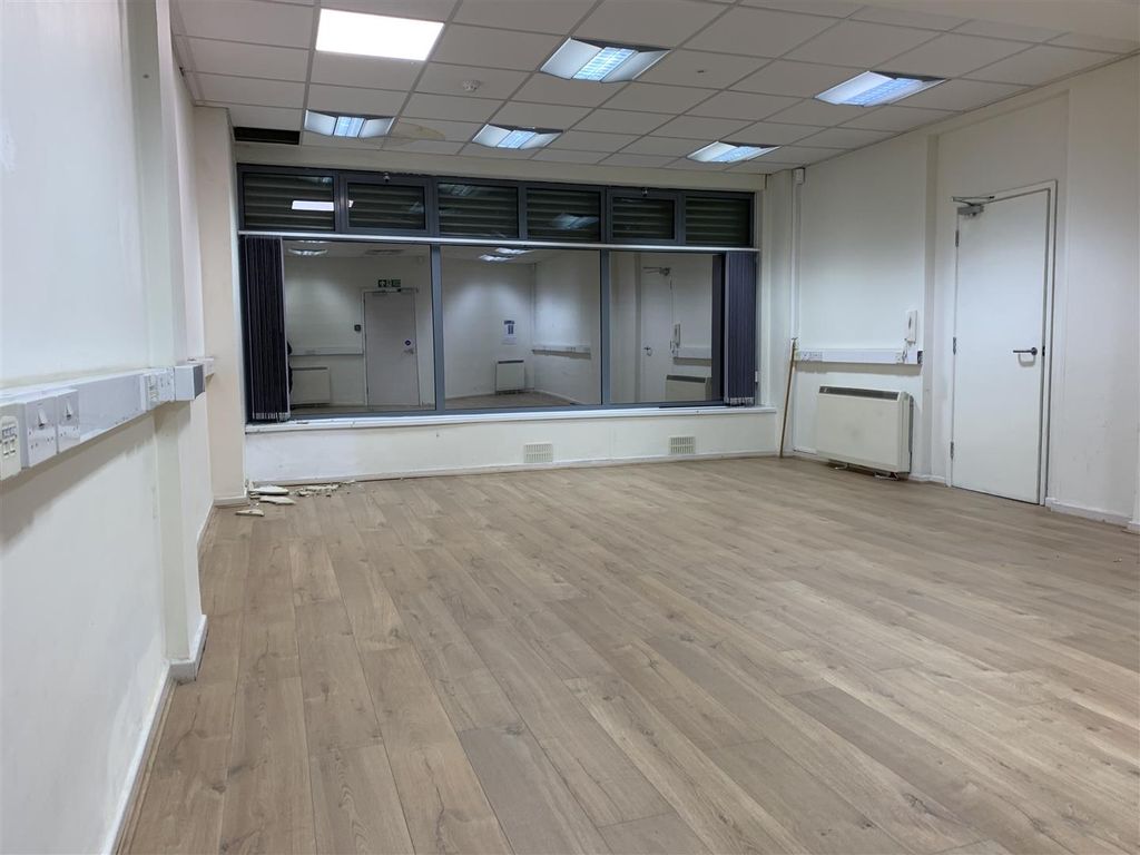 Property photo 2 of 11 Image00003.Jpeg