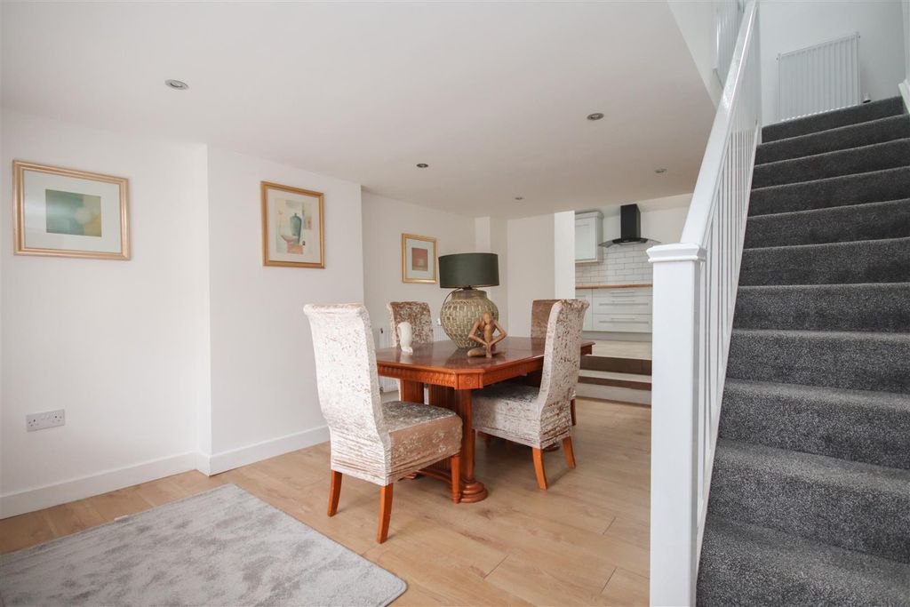 Property photo 3 of 19 Img_0248.Jpg