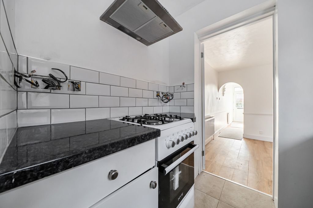 Property photo 2 of 22 1494468-15-6A57Ad...
