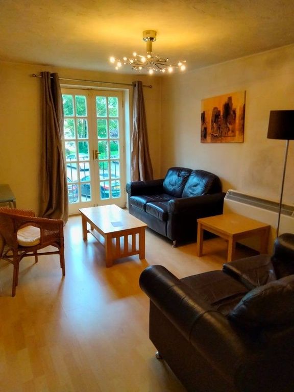 Property photo 2 of 6 Gallery