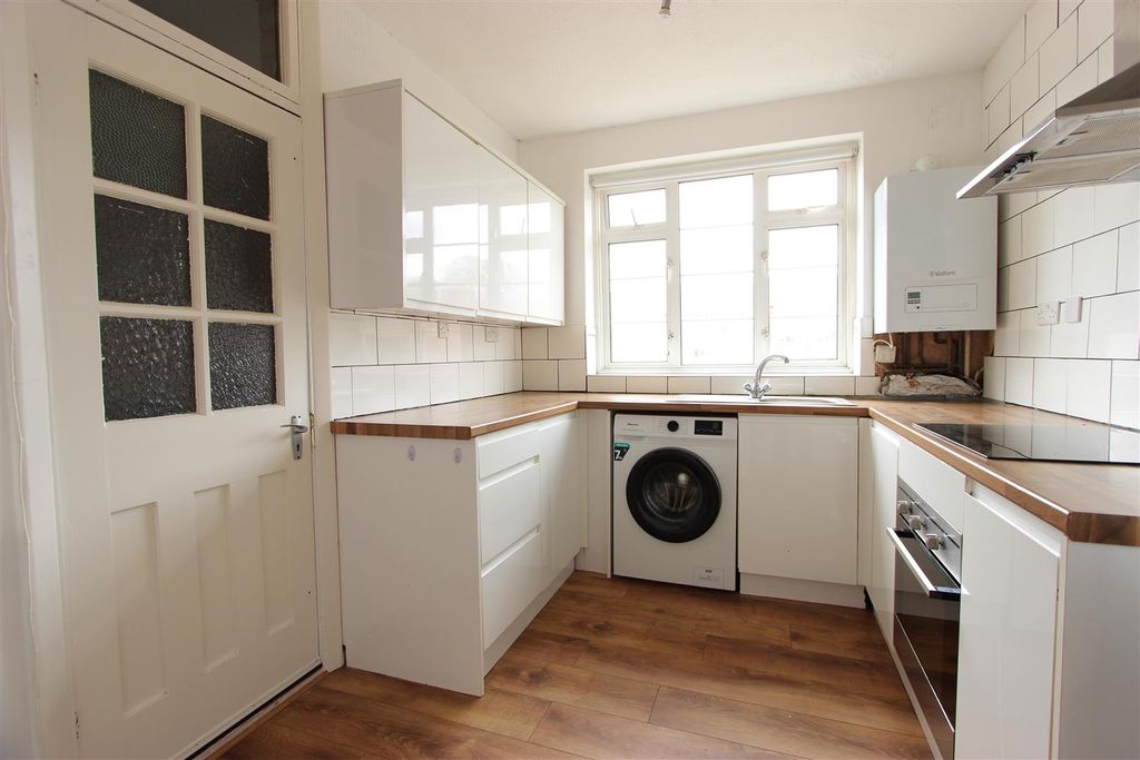 Property photo 3 of 18 Img_6167.Jpg