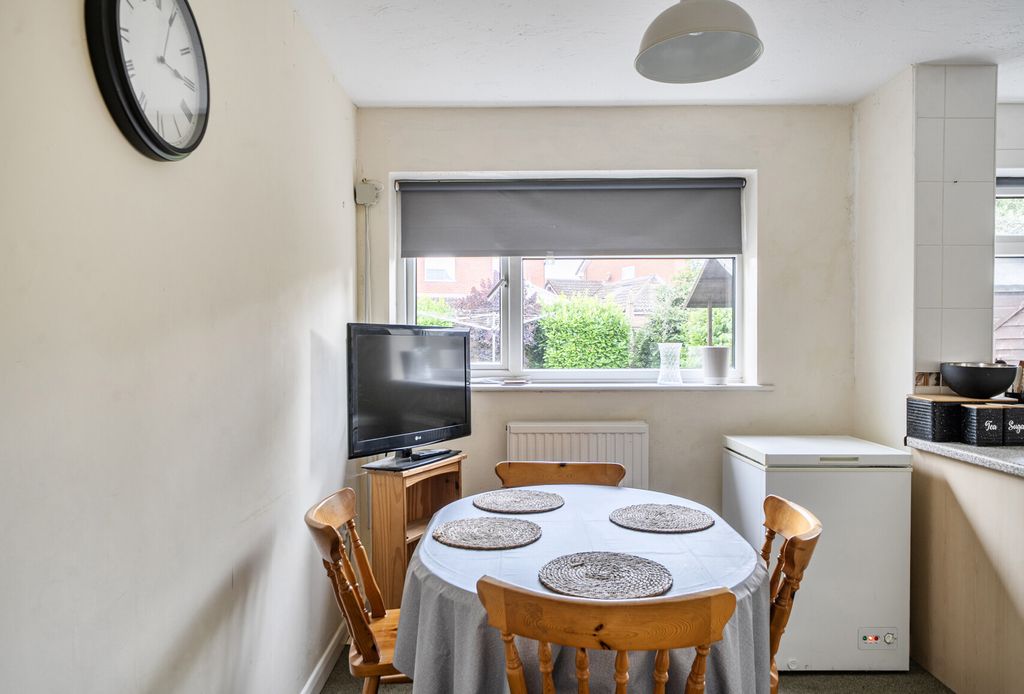 Property photo 3 of 22 1483290-4-6A43ce9...