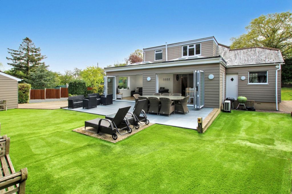 Property photo 1 of 49