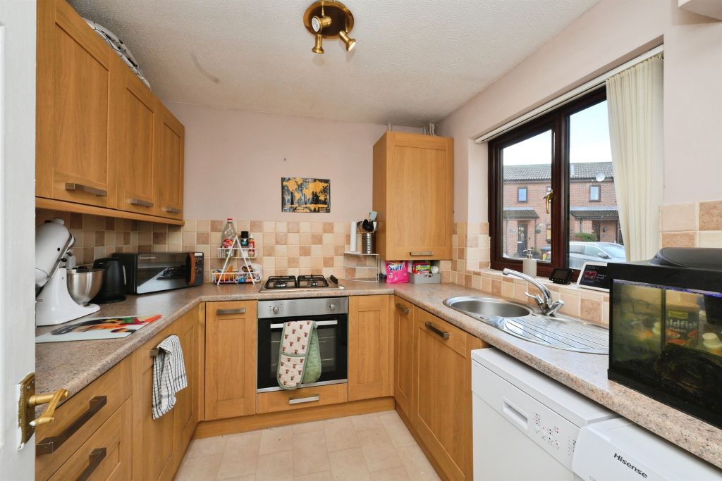 Property photo 2 of 15