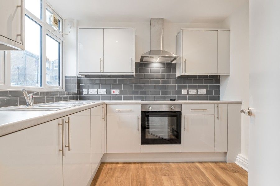 Property photo 2 of 24