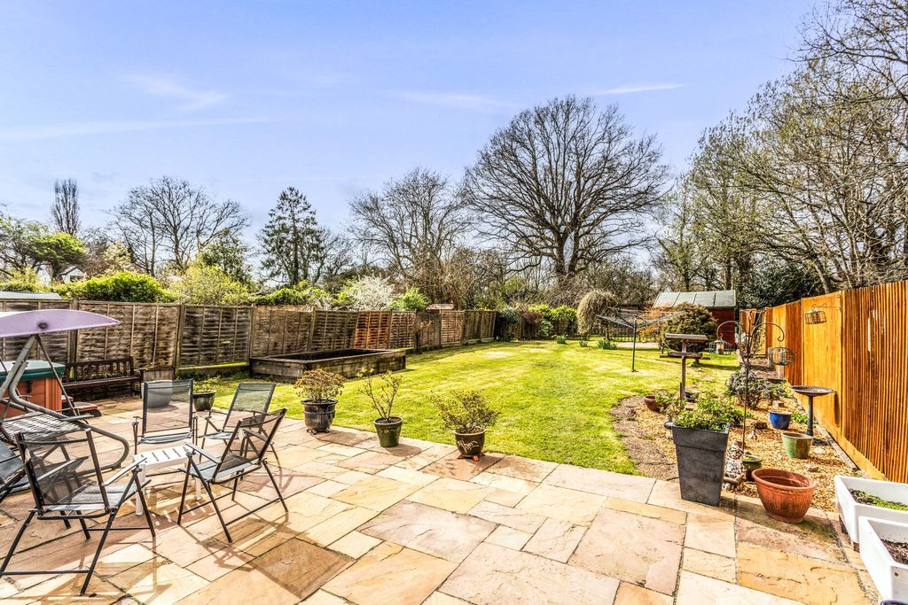 Property photo 2 of 22 Photo 16