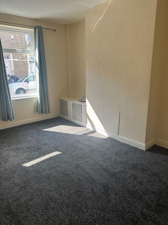 Property photo 2 of 6 D.Walsh Refurb 17.07 (3)