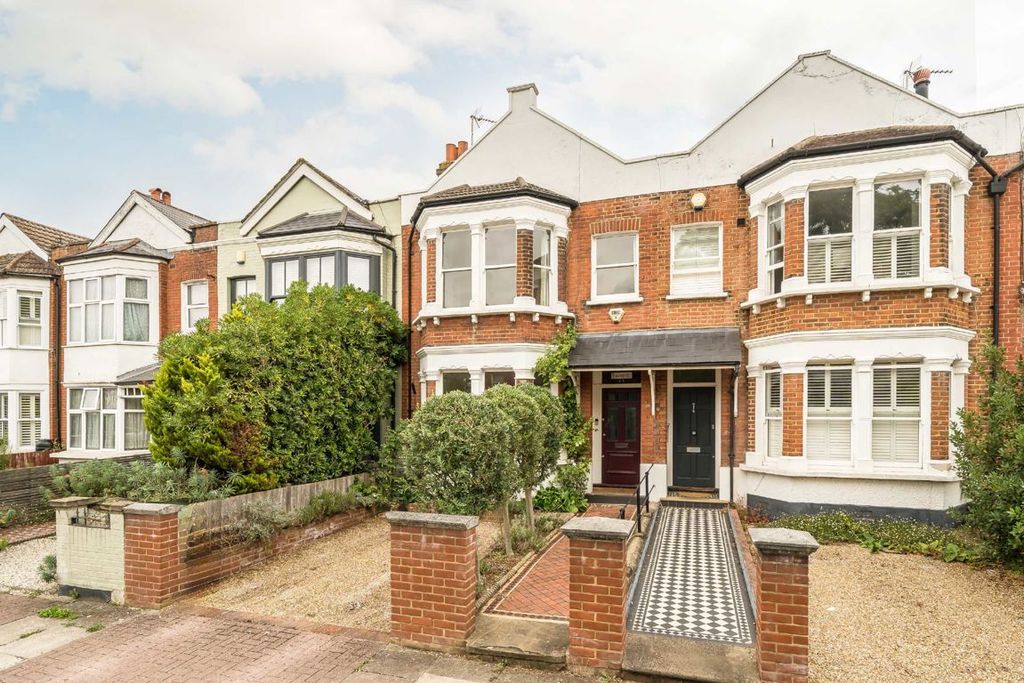 Property photo 1 of 7