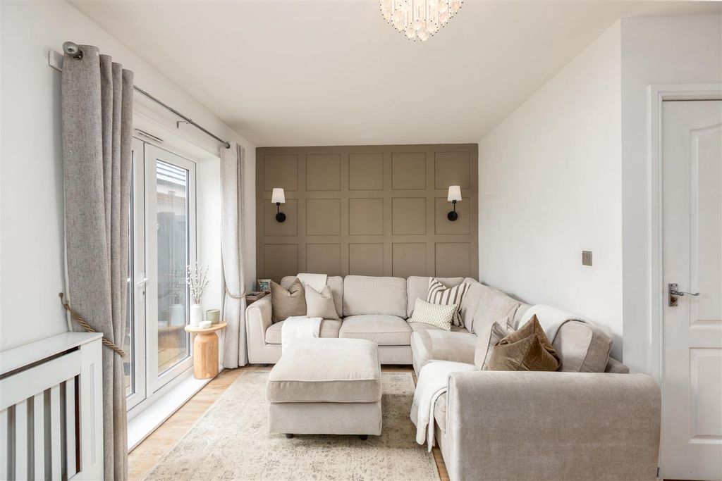 Property photo 3 of 34 Cz0A1747-Edit.Jpg