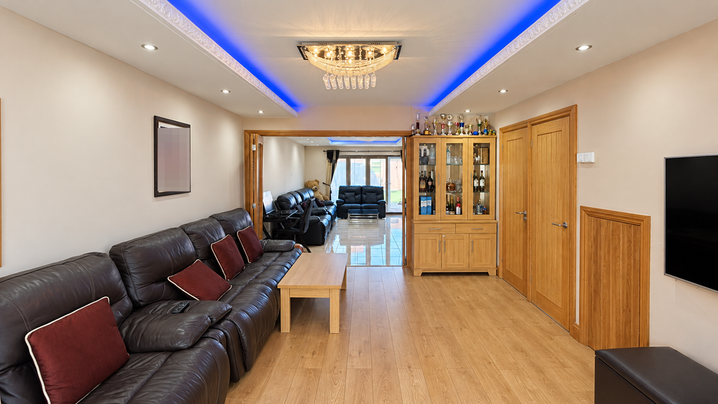 Property photo 2 of 18