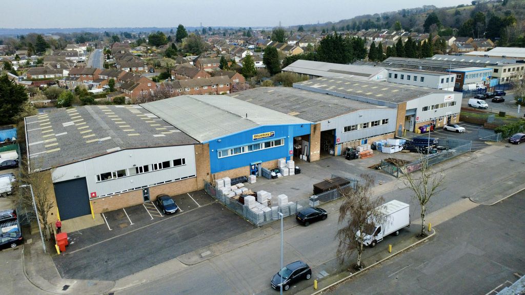 Property photo 2 of 2 Units 2 And 3 Stadium Estate Luton Warehouse To Let Adroit