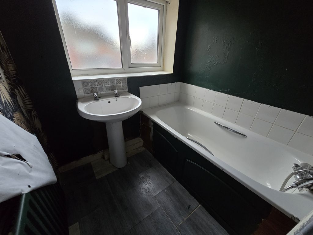 Property photo 3 of 18 R251217 286 - 87 Blagg Avenue, Nantwich, Cheshire, Cw5 5Jz (22).Jpg